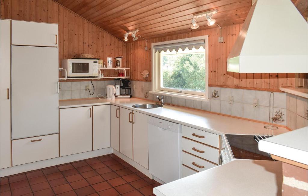 Beautiful Home In Humble With 3 Bedrooms, Sauna And Wifi photo 2
