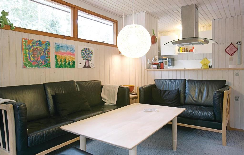 Nice Home In Nex With 3 Bedrooms And Wifi photo 1
