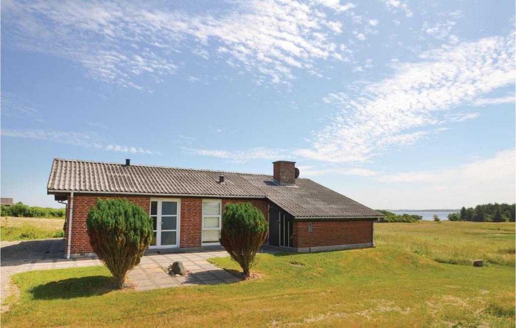 Awesome Home In Snedsted With 3 Bedrooms And Wifi