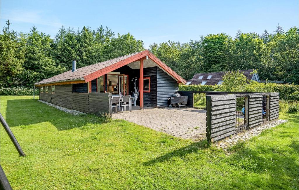 Awesome Home In Toftlund With 3 Bedrooms And Wifi photo 4