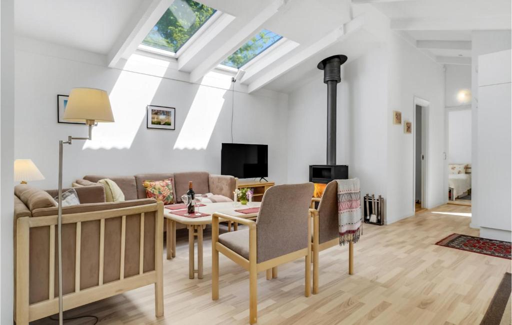 Amazing Home In Skibby With 4 Bedrooms And Wifi photo 1