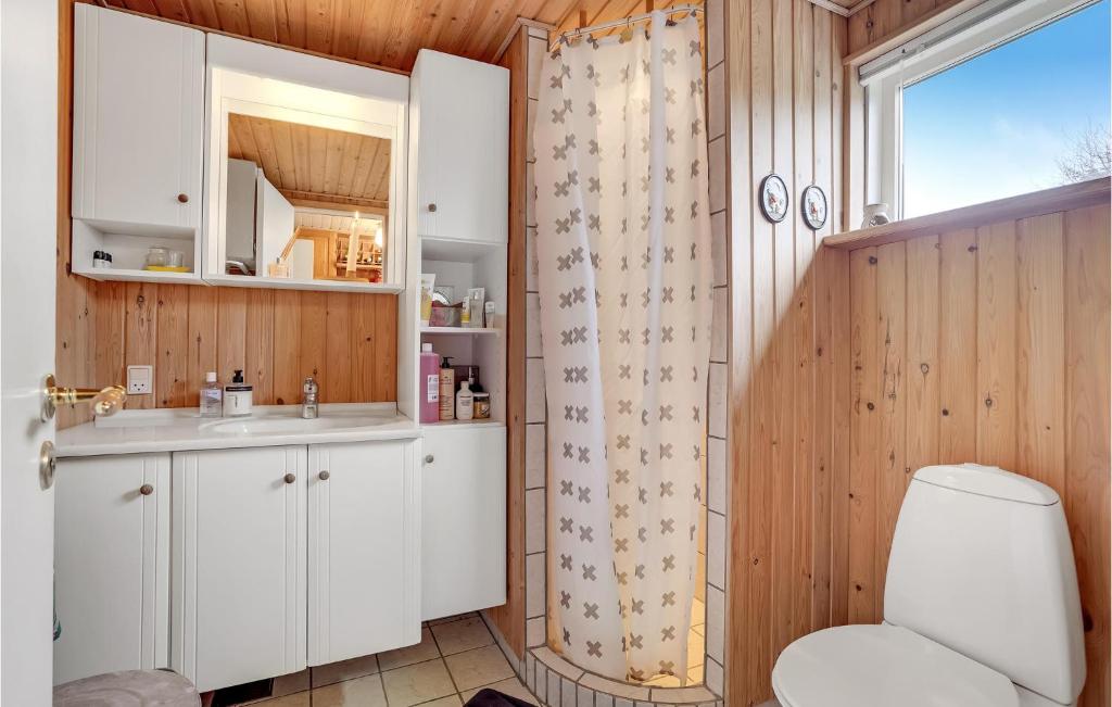 Amazing Home In Struer With 3 Bedrooms And Wifi photo 1