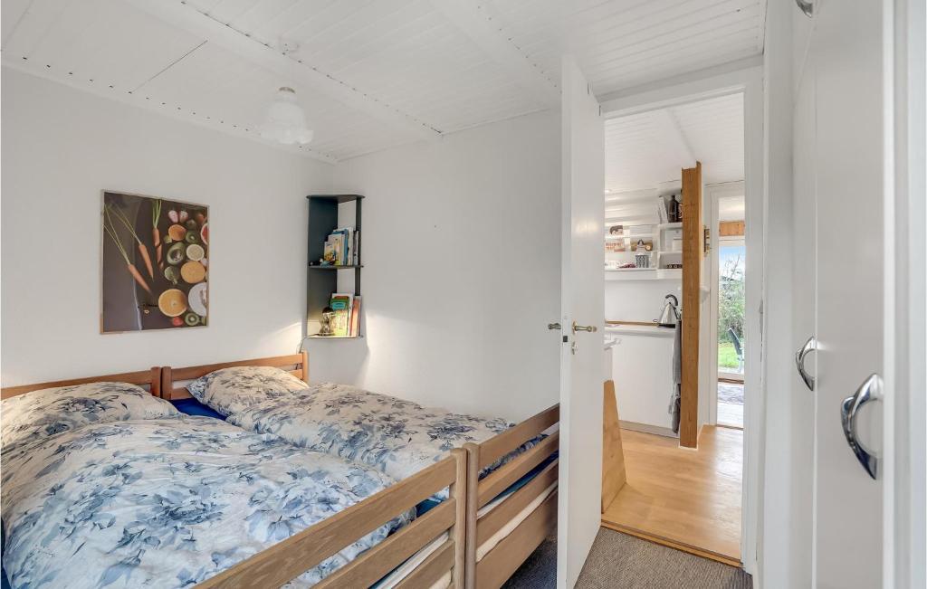 Amazing Home In Struer With 3 Bedrooms And Wifi photo 4