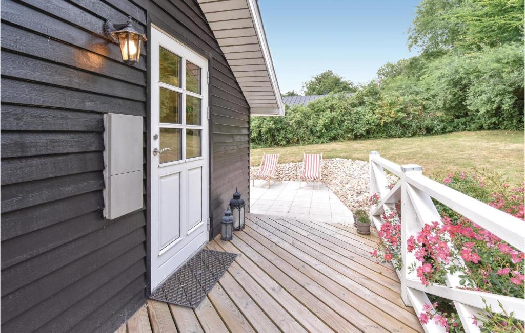 Stunning Home In Haarby With 4 Bedrooms, Sauna And Wifi photo 2
