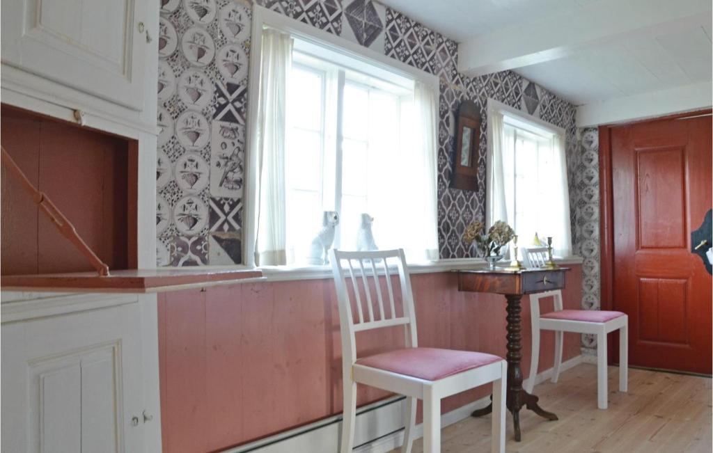 Beautiful Home In Fan With 2 Bedrooms photo 4