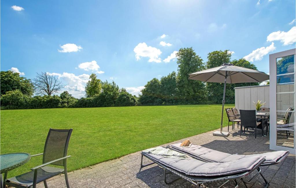 Awesome Home In Brenderup Fyn With 3 Bedrooms, Sauna And Wifi photo 1