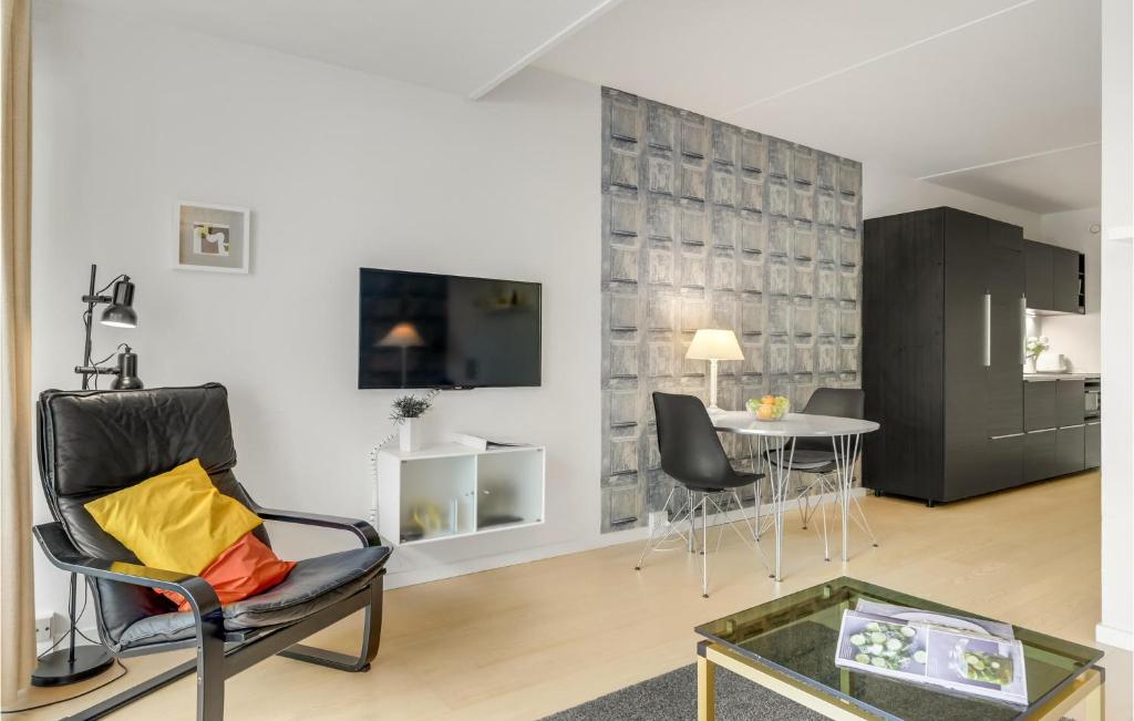 Stunning Apartment In Helsingr With 1 Bedrooms And Wifi photo 4