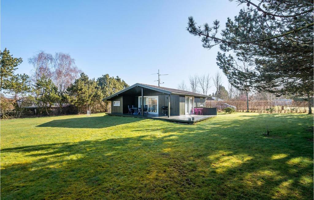 Beautiful Home In Humble With 3 Bedrooms And Wifi