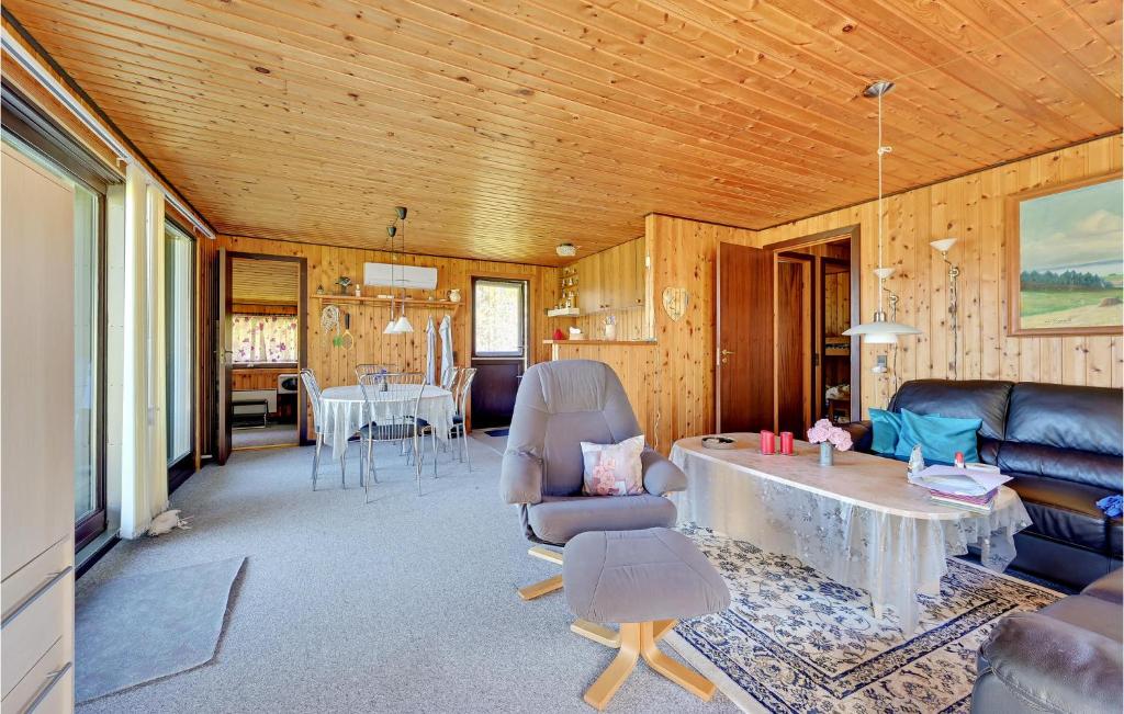 Beautiful Home In Humble With 3 Bedrooms And Wifi photo 2