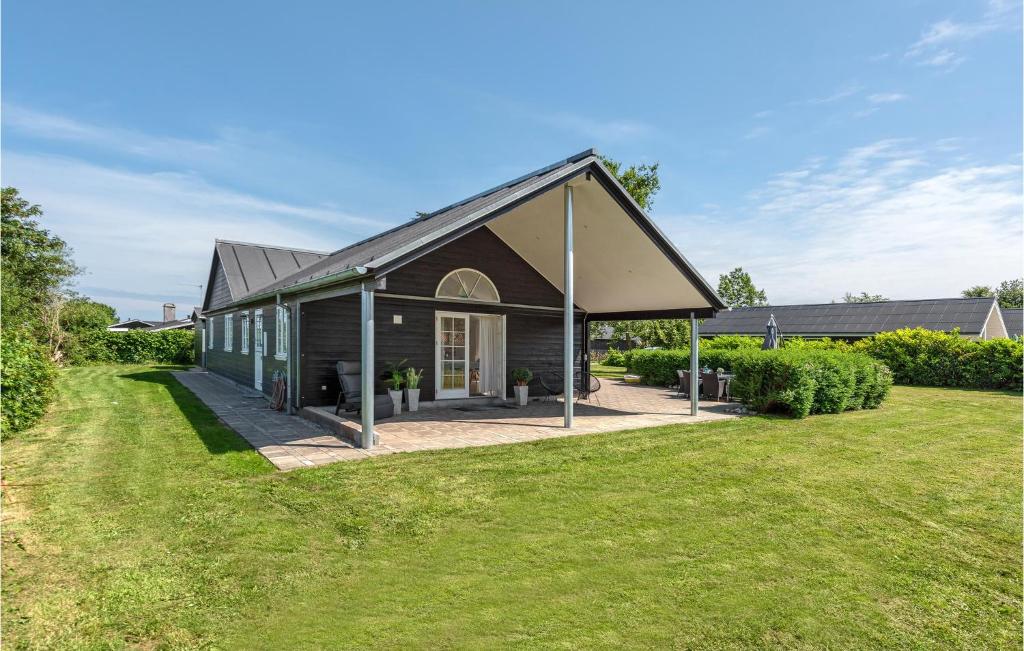 Beautiful Home In Juelsminde With 3 Bedrooms, Wifi And Sauna photo 3