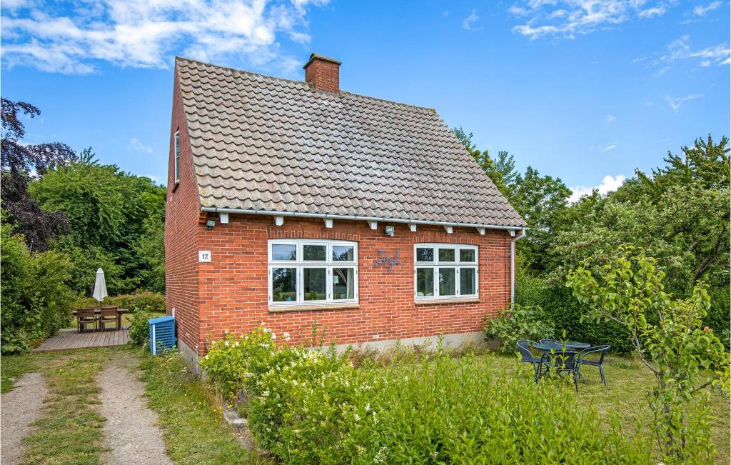 Awesome Home In Rnne With 2 Bedrooms And Wifi