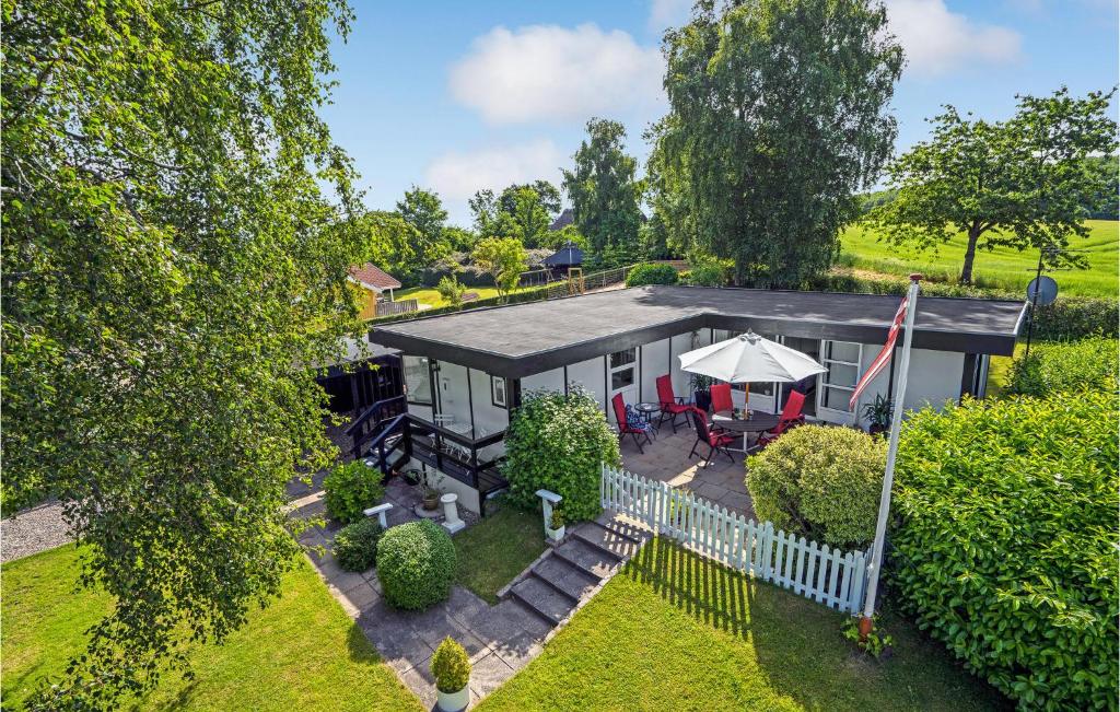 Nice Home In Augustenborg With 2 Bedrooms And Wifi