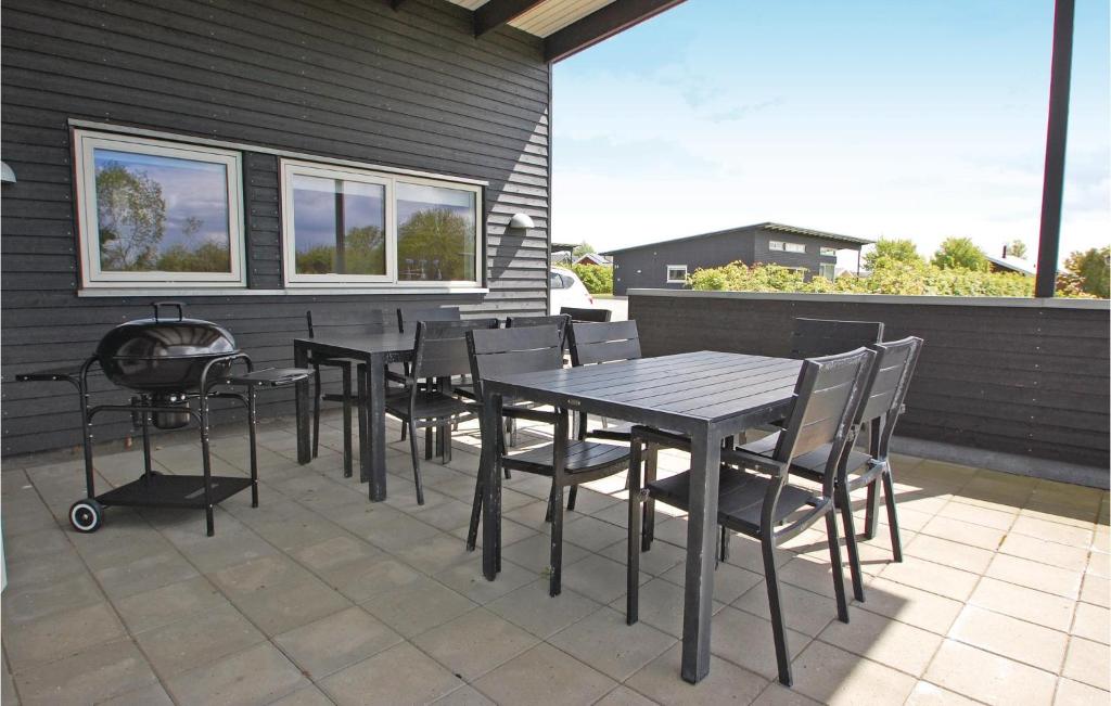 Nice Home In Haderslev With 4 Bedrooms, Sauna And Wifi photo 3