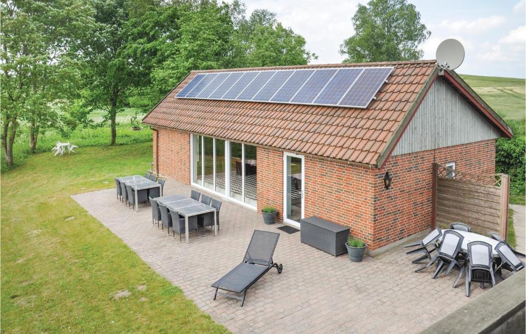 Nice Home In Faaborg With 4 Bedrooms, Sauna And Wifi