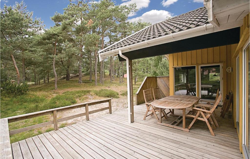 Beautiful Home In Nex With 4 Bedrooms, Sauna And Wifi photo 3