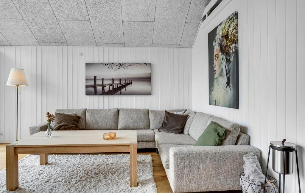 Nice Home In Haderslev With 3 Bedrooms And Wifi photo 1
