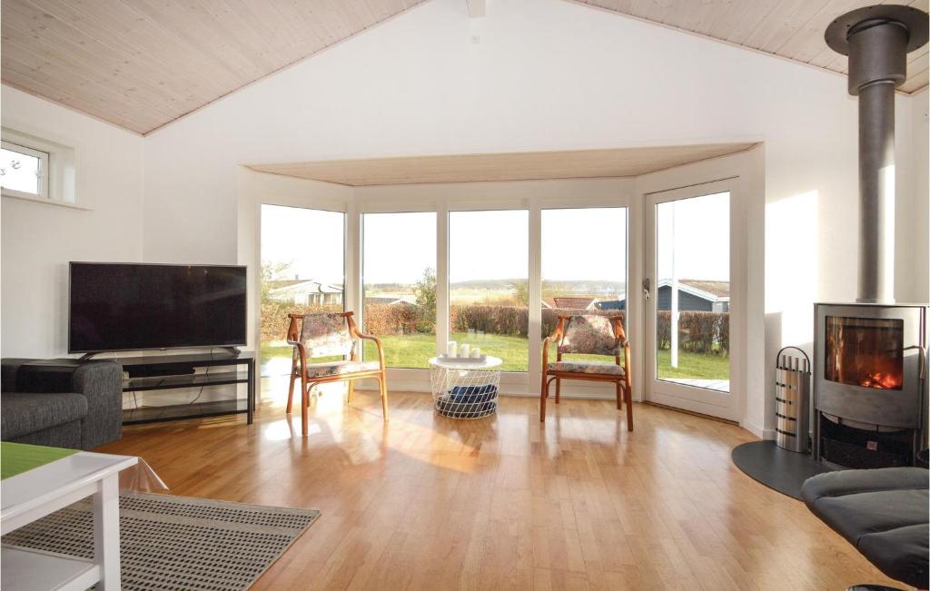 Nice Home In Haderslev With 4 Bedrooms And Wifi photo 1