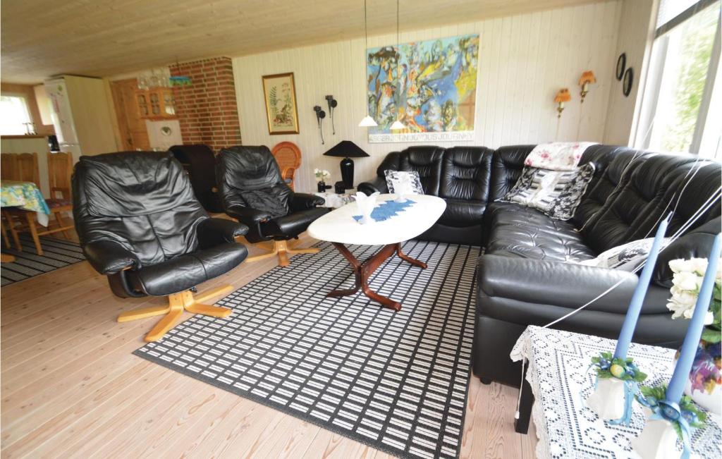 Stunning Home In Lgstr With 3 Bedrooms photo 1