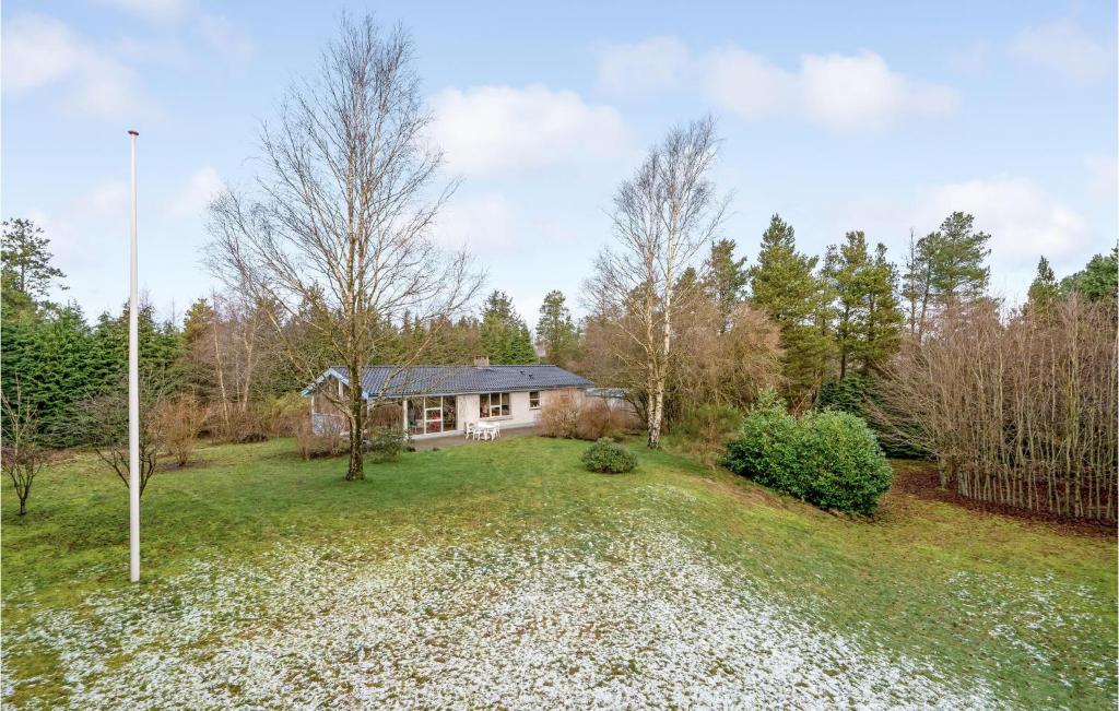 Stunning Home In Hjslev With 3 Bedrooms And Wifi photo 4