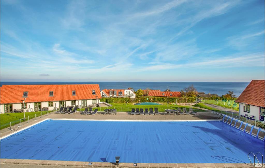 Nice Apartment In Gudhjem With 3 Bedrooms, Wifi And Outdoor Swimming Pool