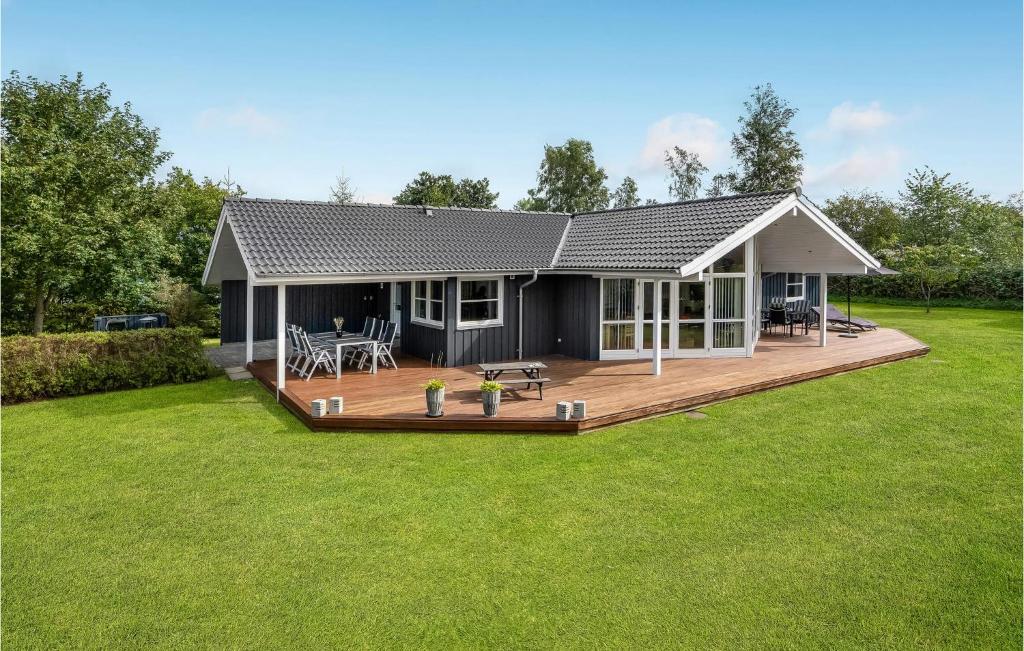 Stunning Home In rsted With 5 Bedrooms, Sauna And Wifi