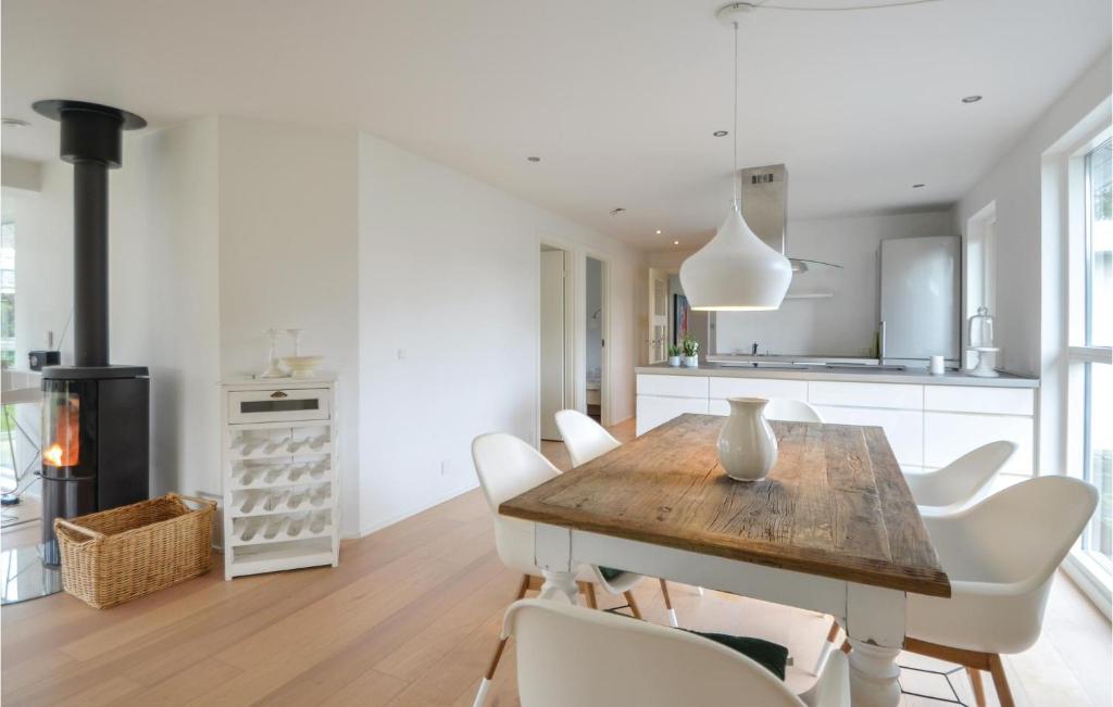 Amazing Home In Eg With Wifi And 3 Bedrooms photo 4