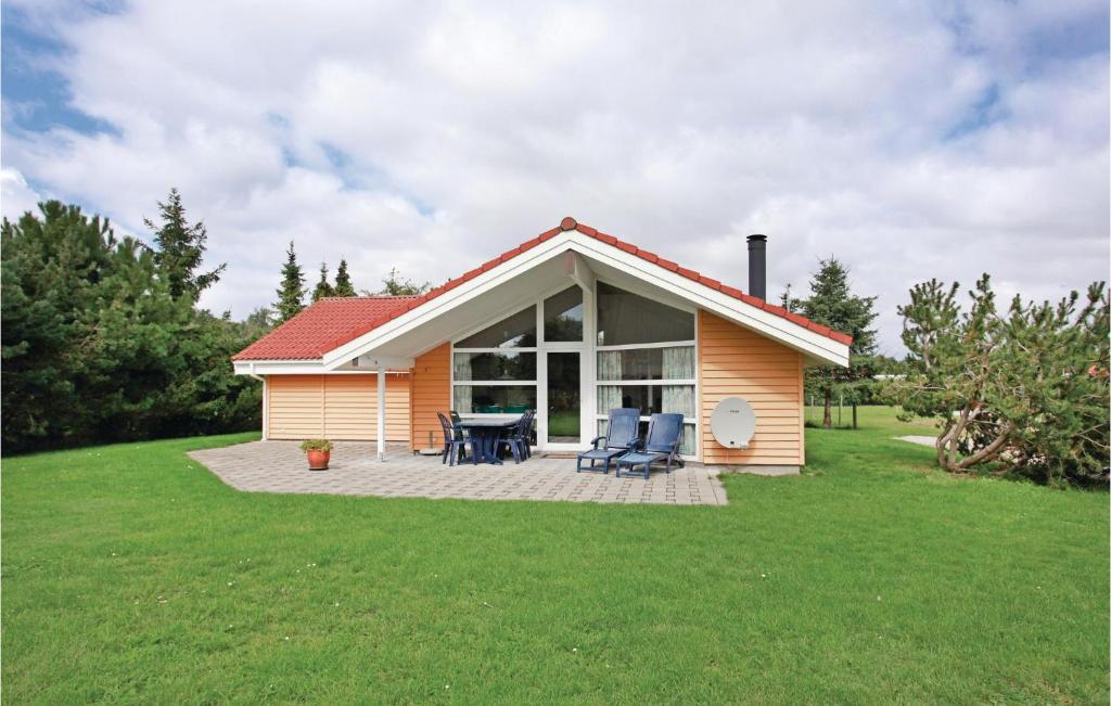Beautiful Home In Sklskr With 4 Bedrooms, Sauna And Wifi
