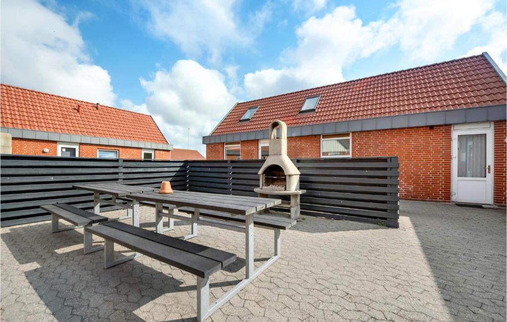 Awesome Apartment In Hvide Sande With 2 Bedrooms, Sauna And Wifi photo 2
