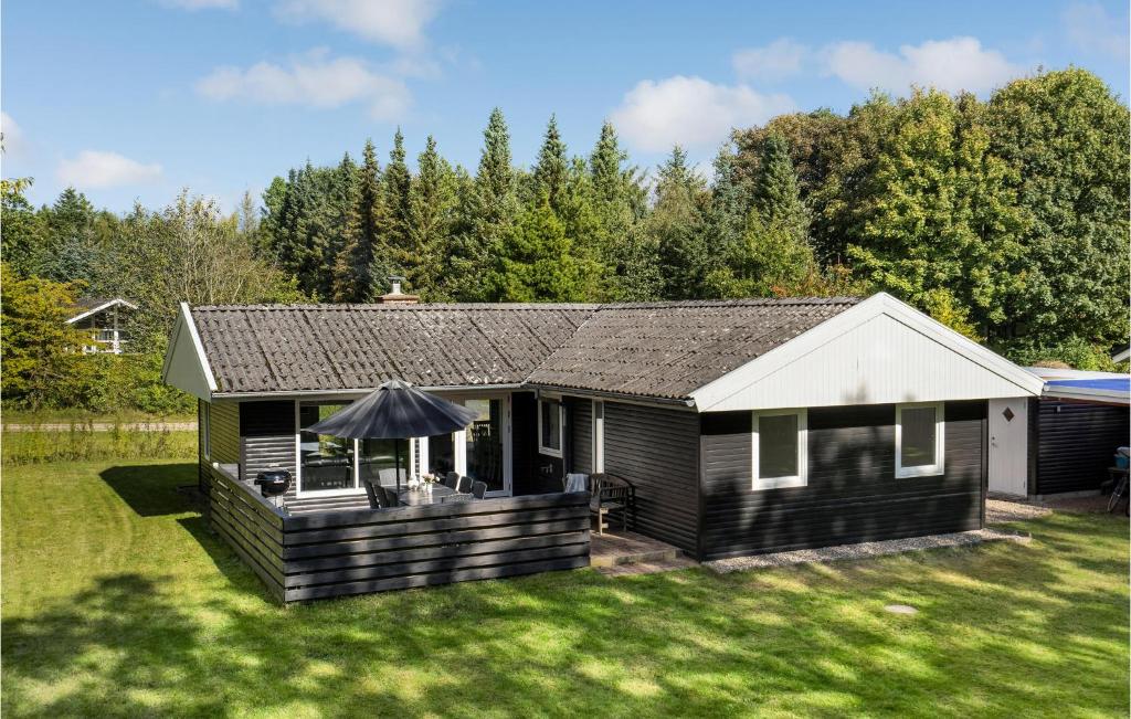 Beautiful Home In Toftlund With 3 Bedrooms And Wifi