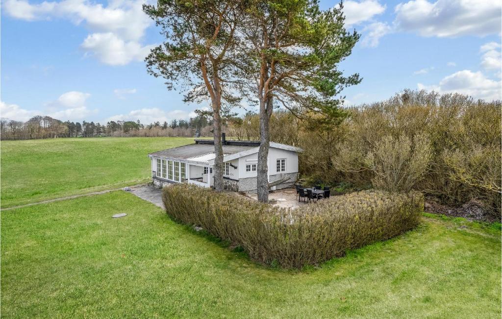 Amazing Home In Allingbro With 2 Bedrooms And Wifi photo 1
