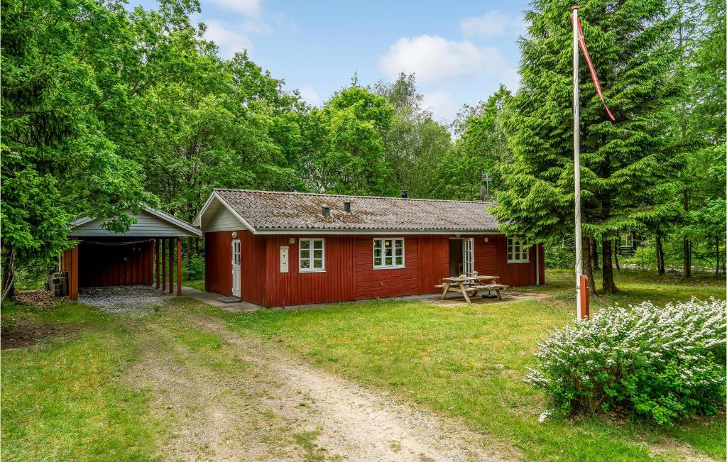 Awesome Home In Ansager With 3 Bedrooms And Wifi