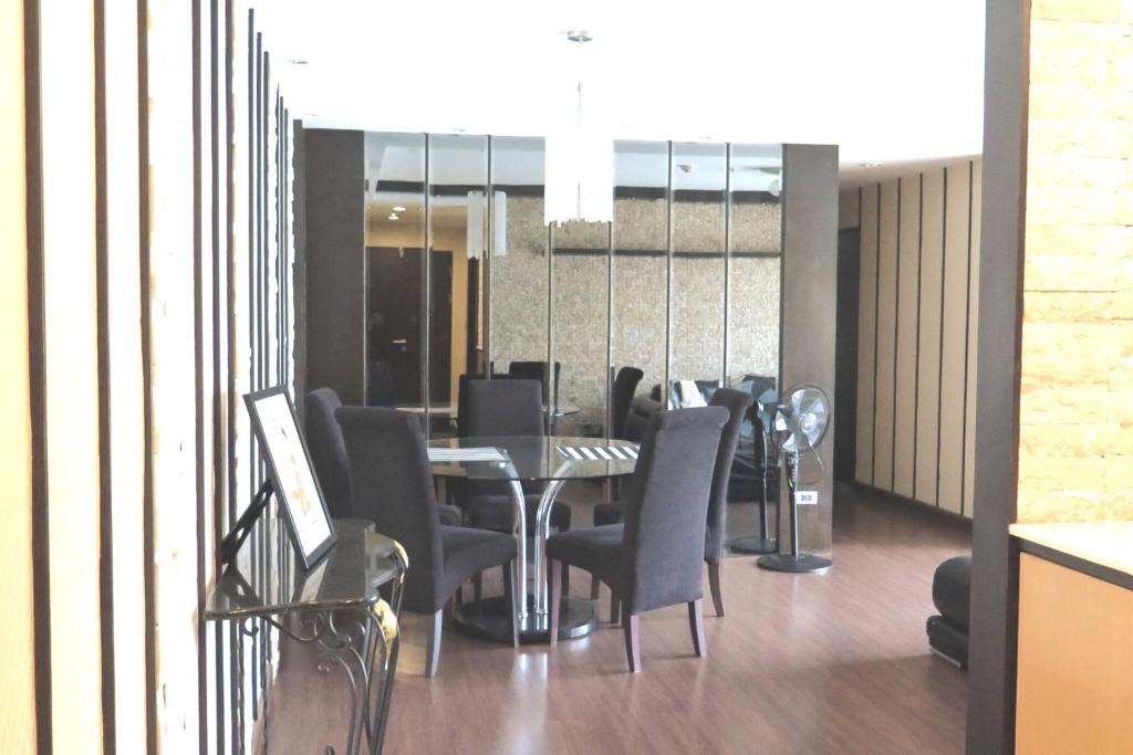 7A-Lovely 2 Bedrooms 3 Bathrooms photo 1