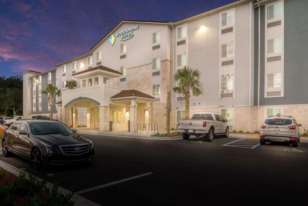 WoodSpring Suites Jacksonville - South photo 3