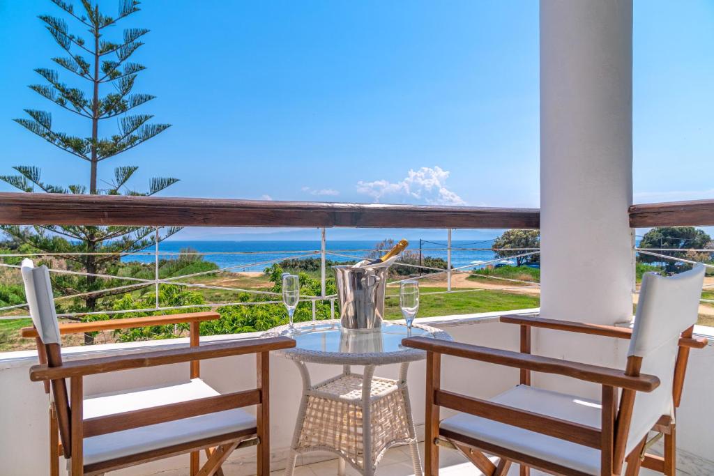 Arco Beach Hotel photo 1