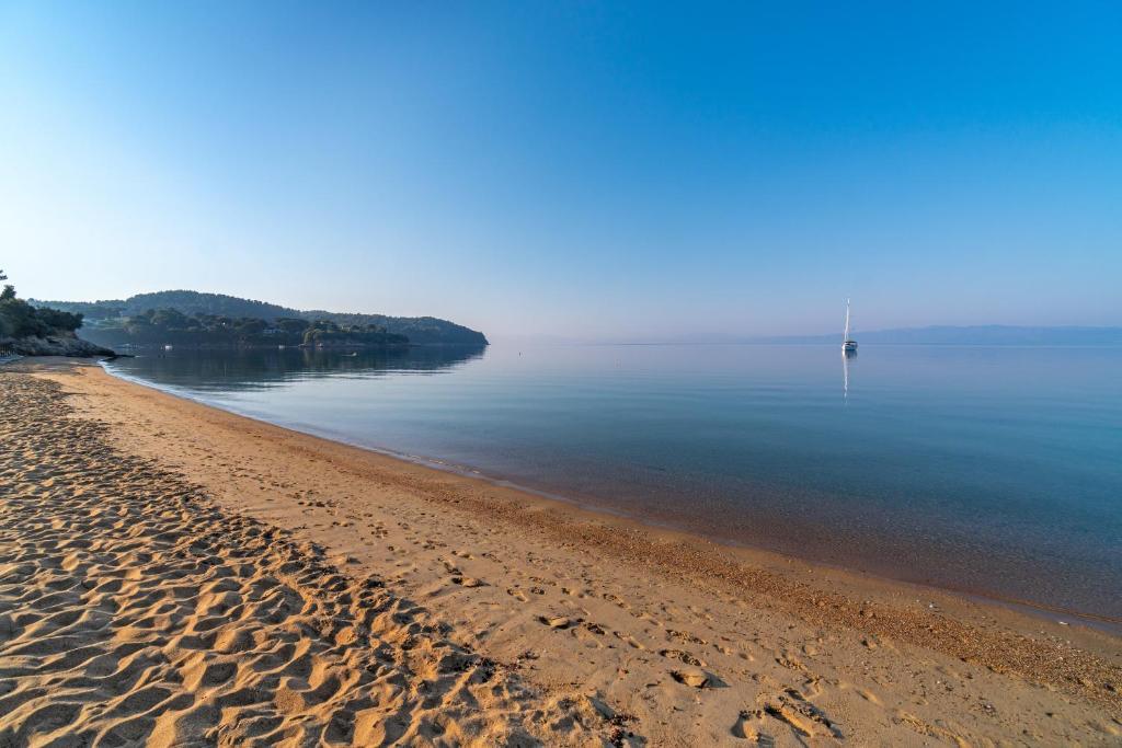 Arco Beach Hotel photo 2