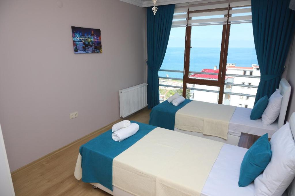 BAYRAKTAR HAUSE photo 3