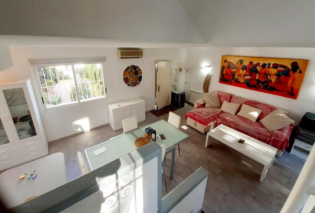 House in the center of albir, 2 min walk from the beach photo 3