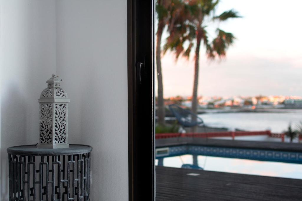 Villa Los Flamencos by Veaco- Beachfront & pool photo 3