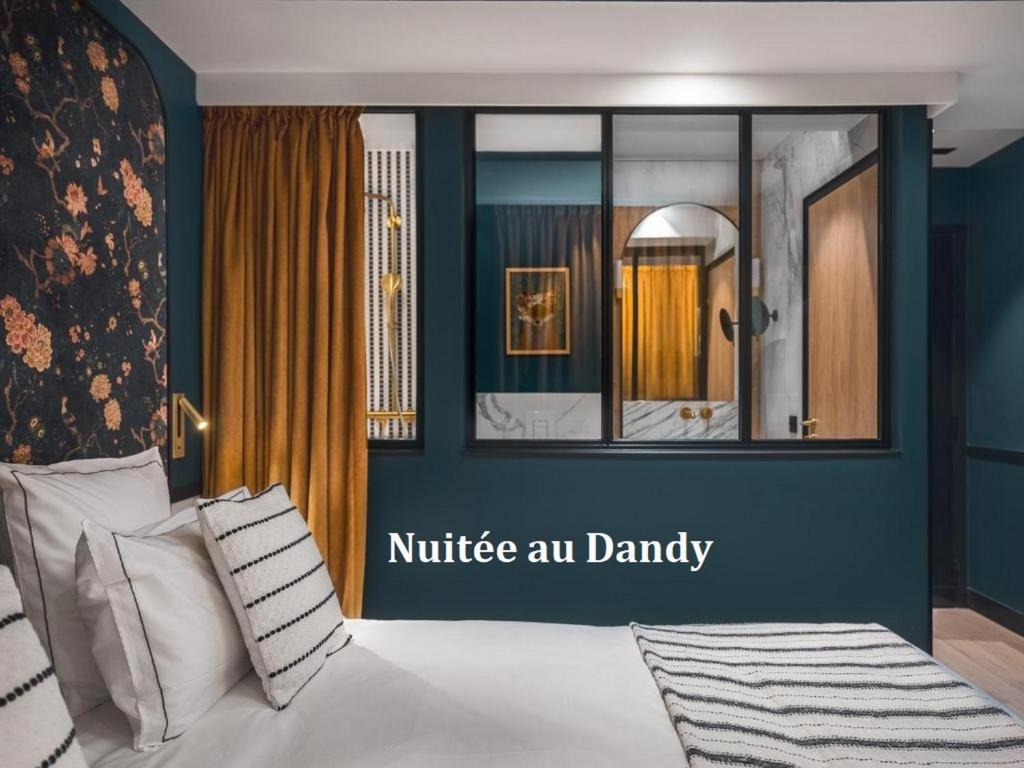 Love Hôtel avec nuit insolite au Dandy et Jacuzzi privatisé photo 1