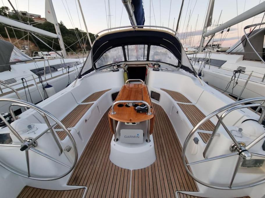 Velero Monia photo 3