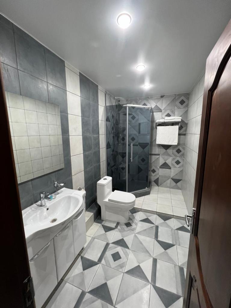 Rooms Hotel Semey photo 3