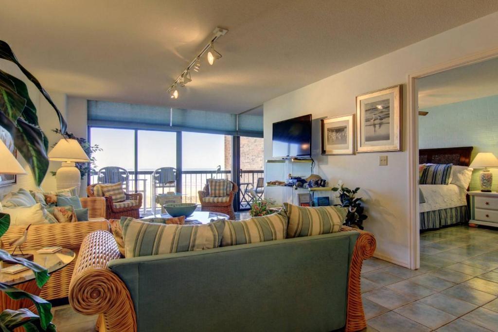 Relax with a Fabulous Ocean View and Ocean Sounds in This 2 Bedroom 2 Bath with Den photo 1