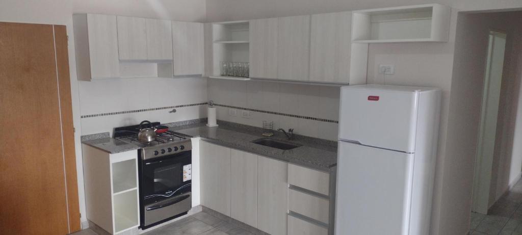 DEPARTAMENTO VILLA CARLOS PAZ CENTRO photo 1