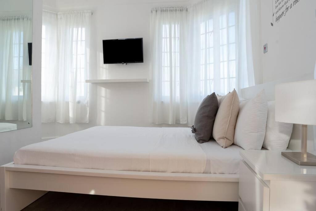 Loveable BeachFront Penthouse 3 photo 2