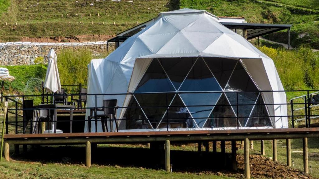 La Quinta Dimensión Glamping