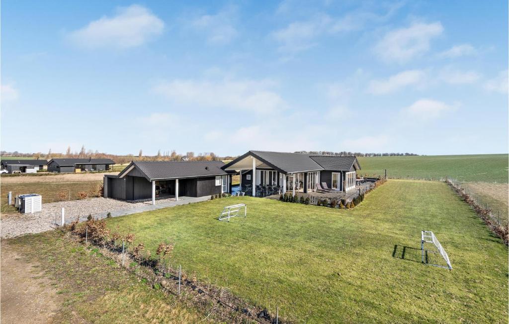 Nice Home In Slagelse With Wifi And 4 Bedrooms