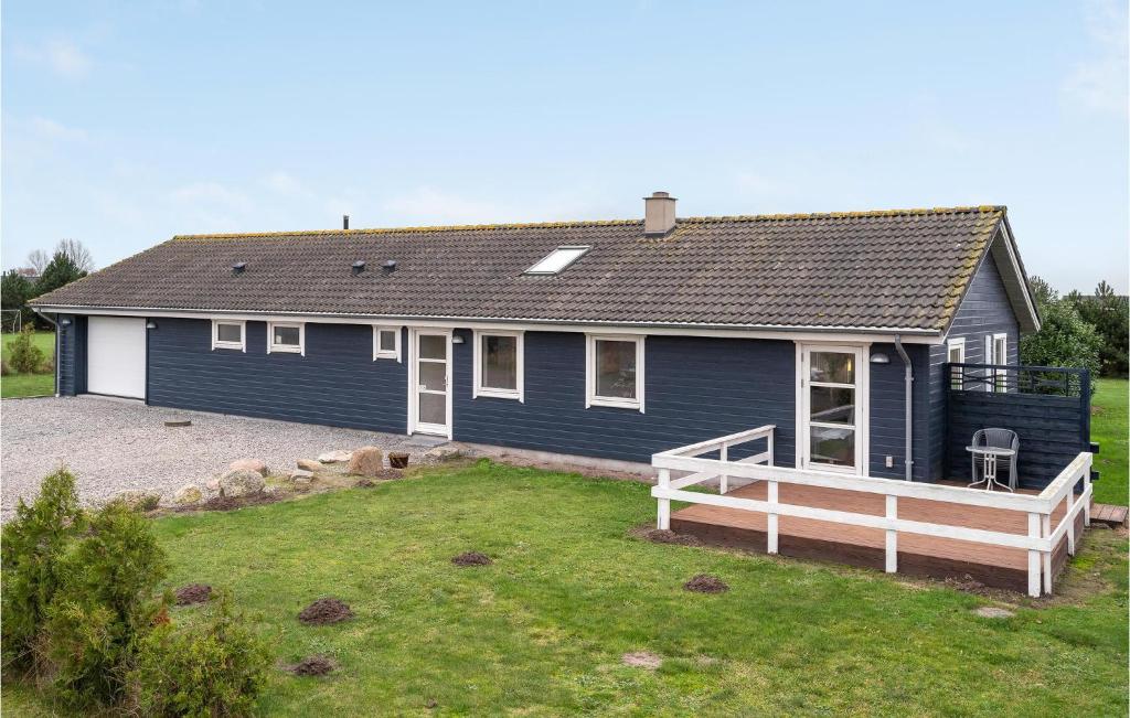 Awesome Home In Vggerlse With 5 Bedrooms, Sauna And Wifi photo 3
