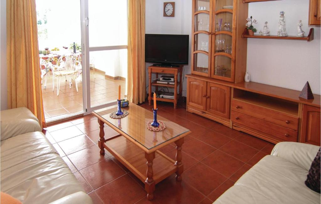 Awesome Apartment In Nerja With 2 Bedrooms, Wifi And Outdoor Swimming Pool photo 2