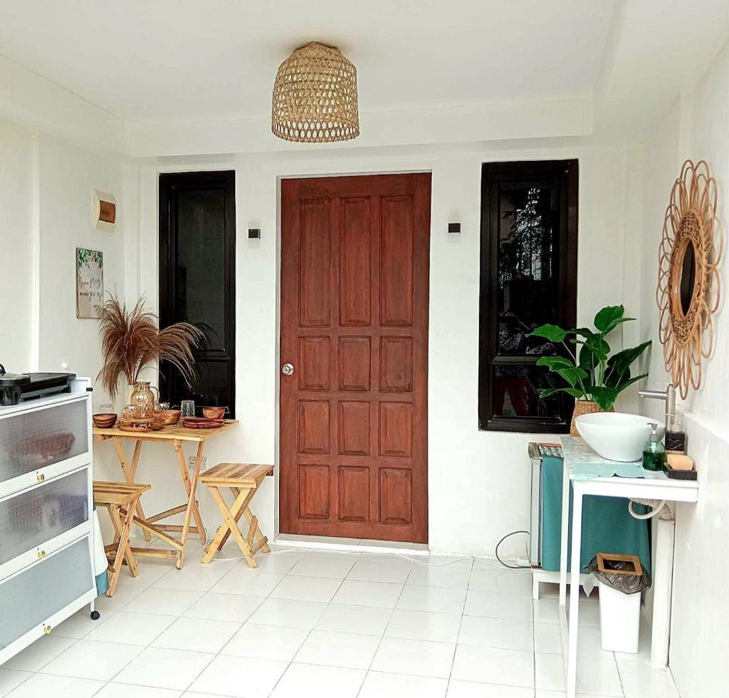 Dolores Residences Jesan Studio Unit photo 3