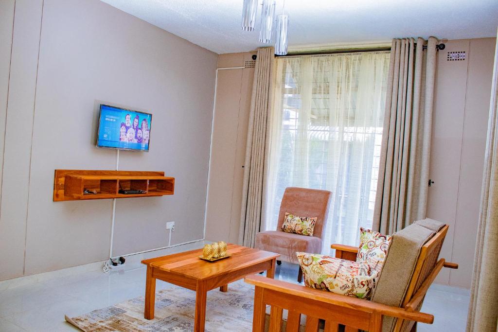 R Executive Apartments photo 4